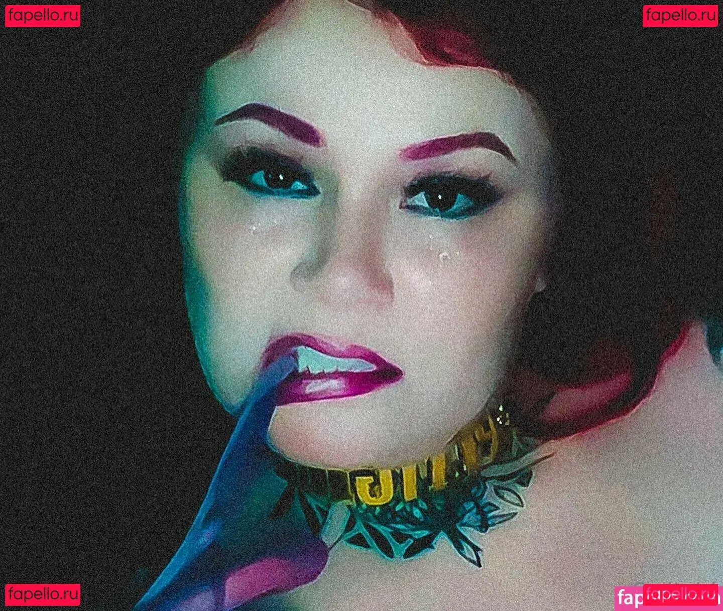 split.girl Onlyfans Photo Gallery 