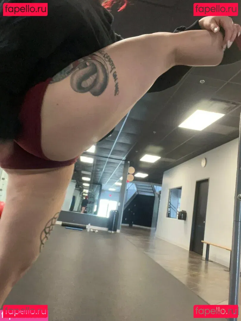 split.girl Onlyfans Photo Gallery 