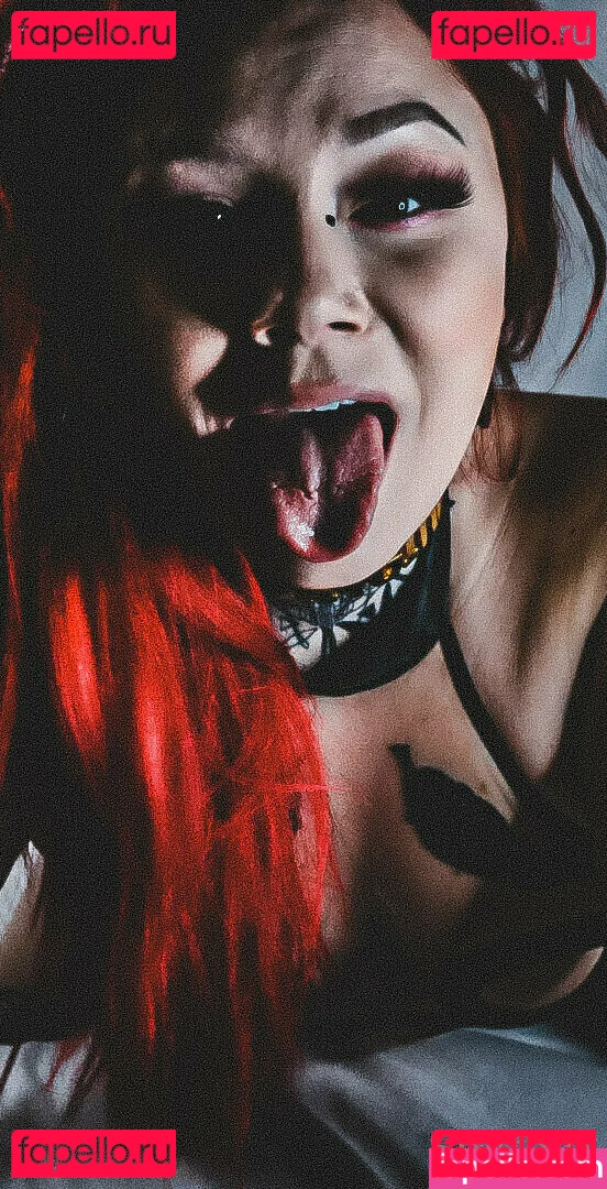 split.girl Onlyfans Photo Gallery 