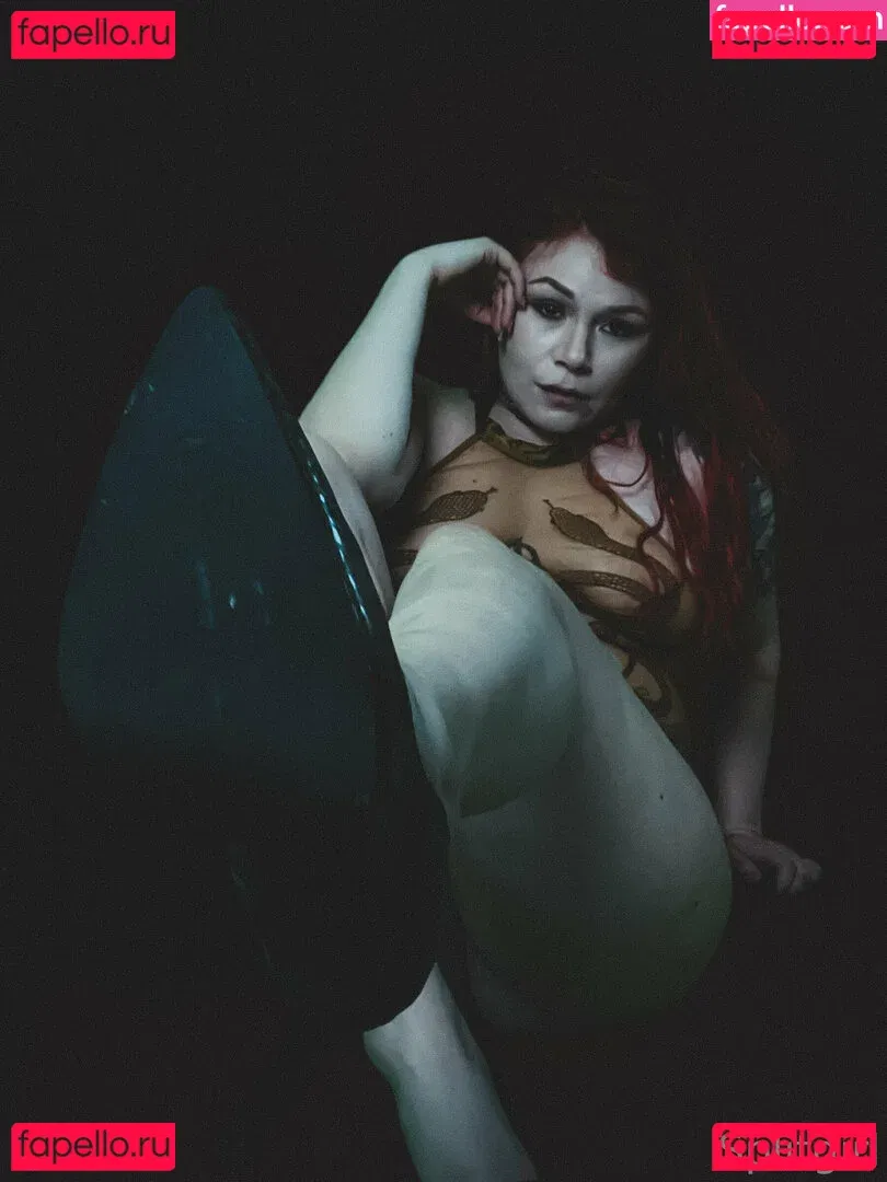 split.girl Onlyfans Photo Gallery 