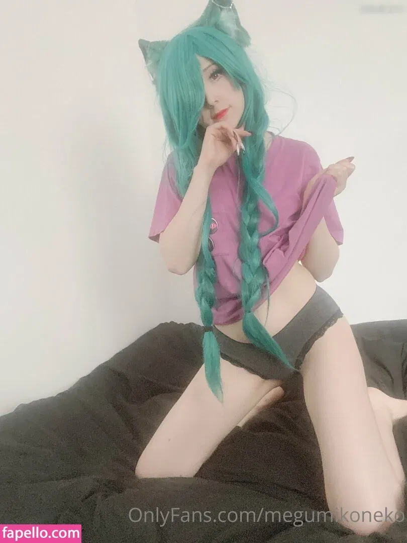 Meguki Koneko Onlyfans Photo Gallery 