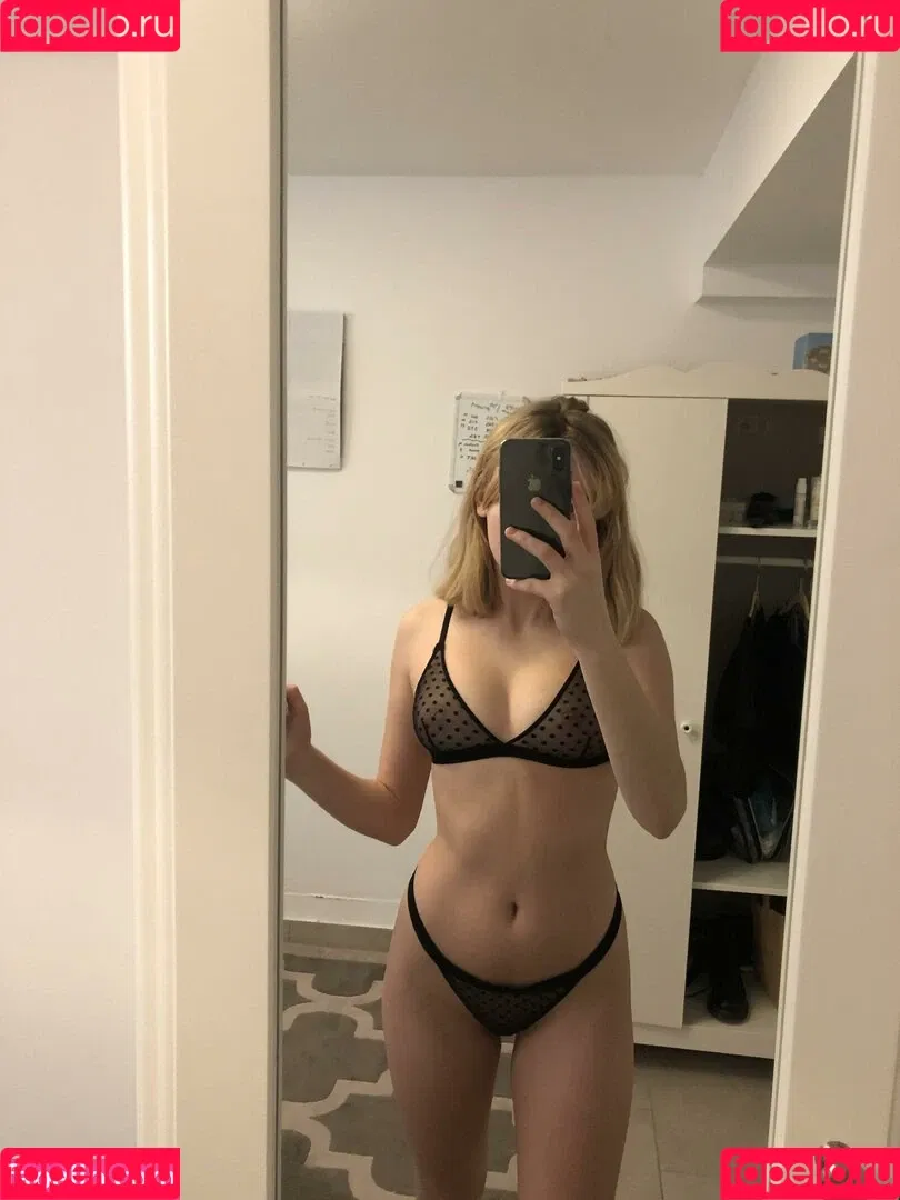 Nadine Jade Onlyfans Photo Gallery 