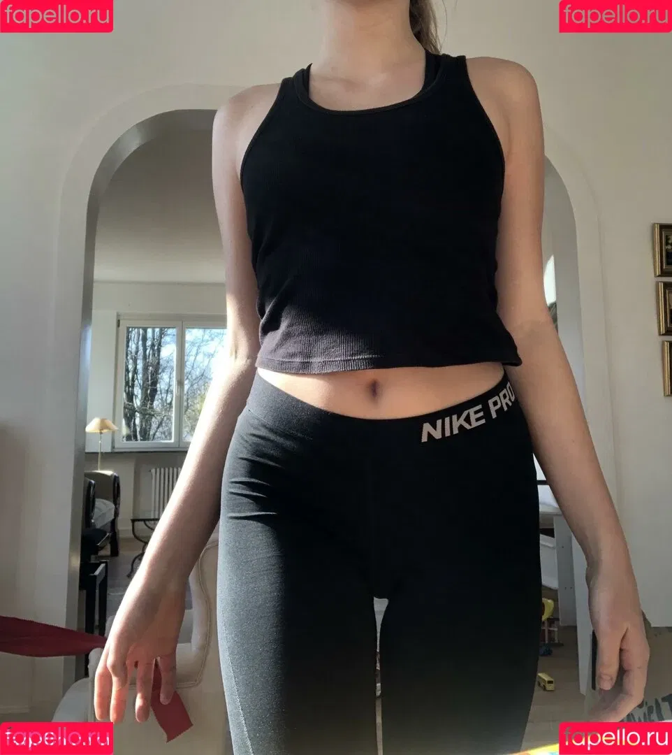 Nadine Jade Onlyfans Photo Gallery 