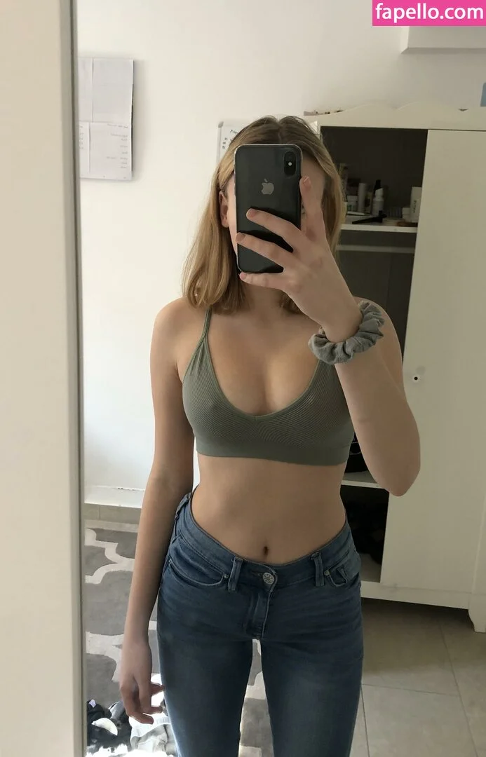 Nadine Jade Onlyfans Photo Gallery 