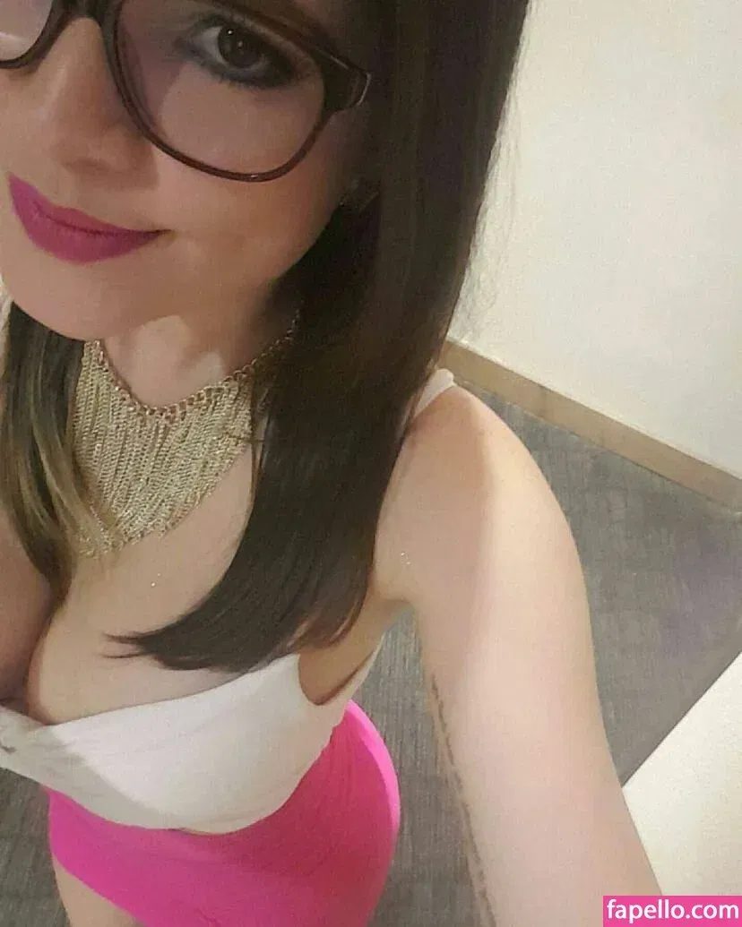 Estefania Salcedo Onlyfans Photo Gallery 