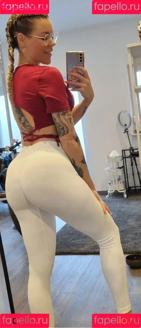 Lara Bergmann Onlyfans Photo Gallery 