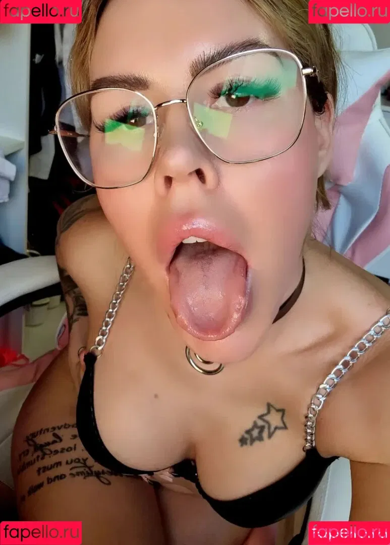Lara Bergmann Onlyfans Photo Gallery 
