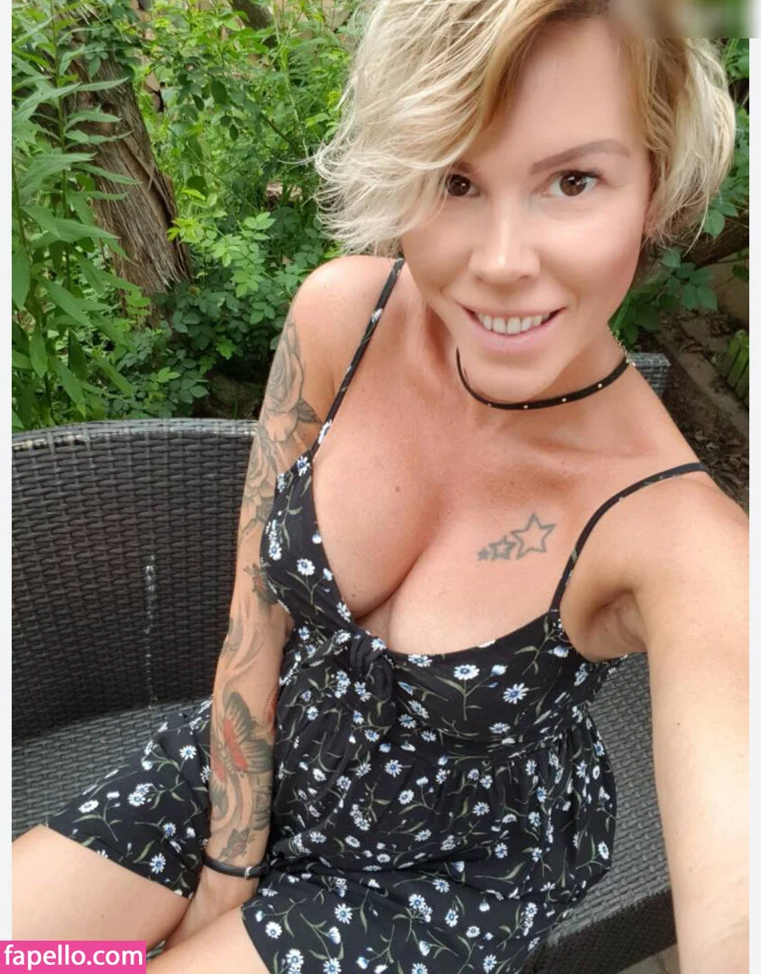 Lara Bergmann Onlyfans Photo Gallery 