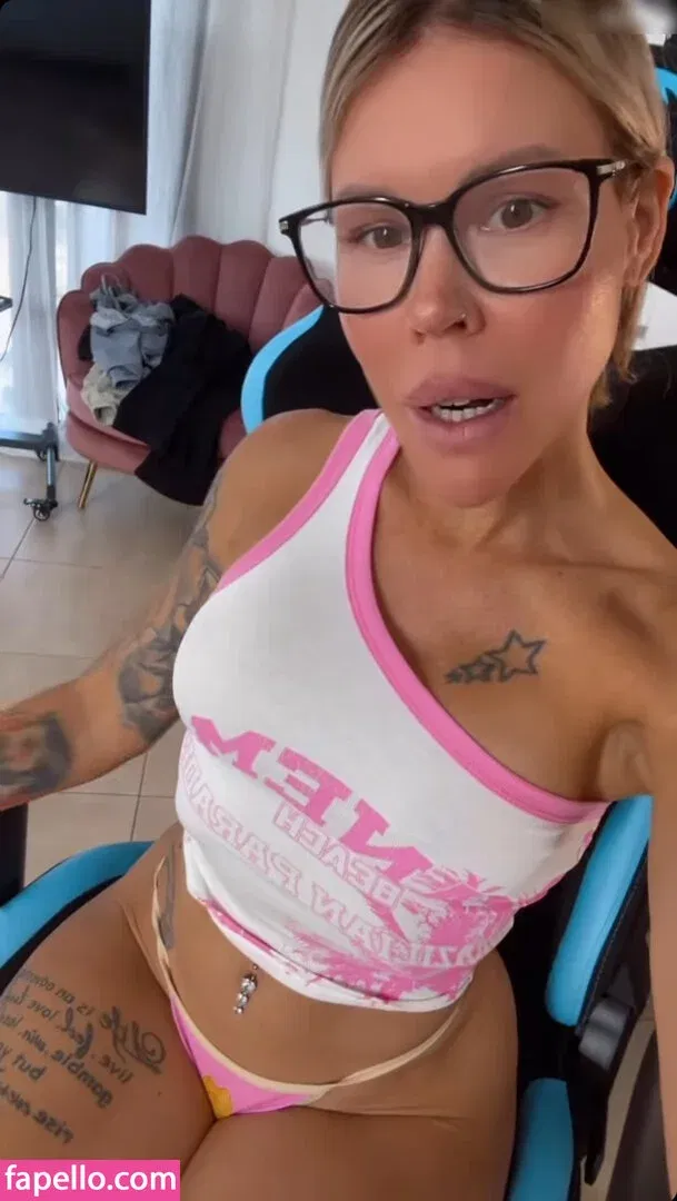 Lara Bergmann Onlyfans Photo Gallery 