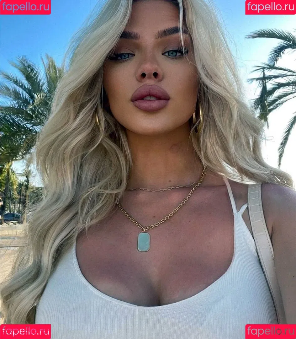 Elaine Victoria Onlyfans Photo Gallery 