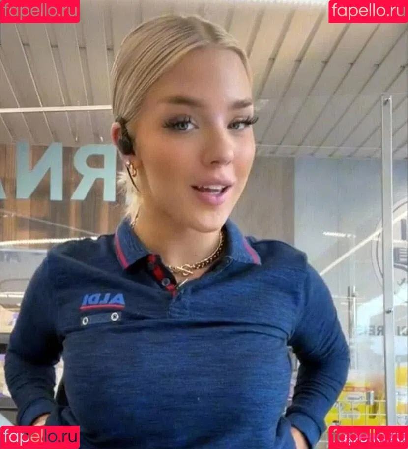 Elaine Victoria Onlyfans Photo Gallery 