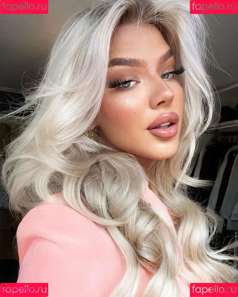 Elaine Victoria Onlyfans Photo Gallery 