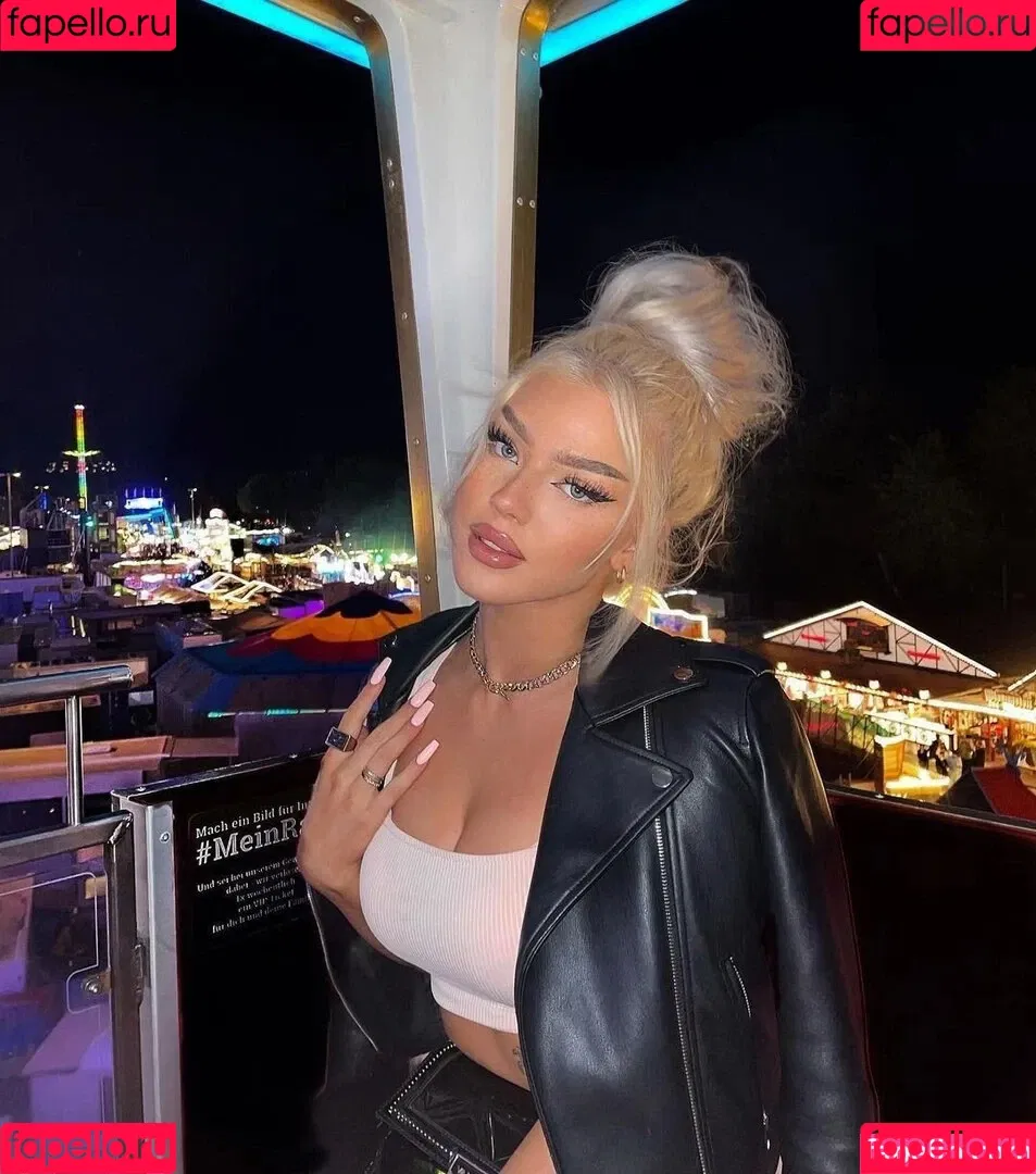 Elaine Victoria Onlyfans Photo Gallery 
