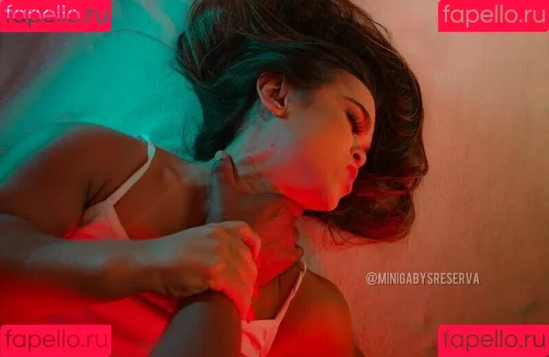 Gabriela Gadotti Onlyfans Photo Gallery 