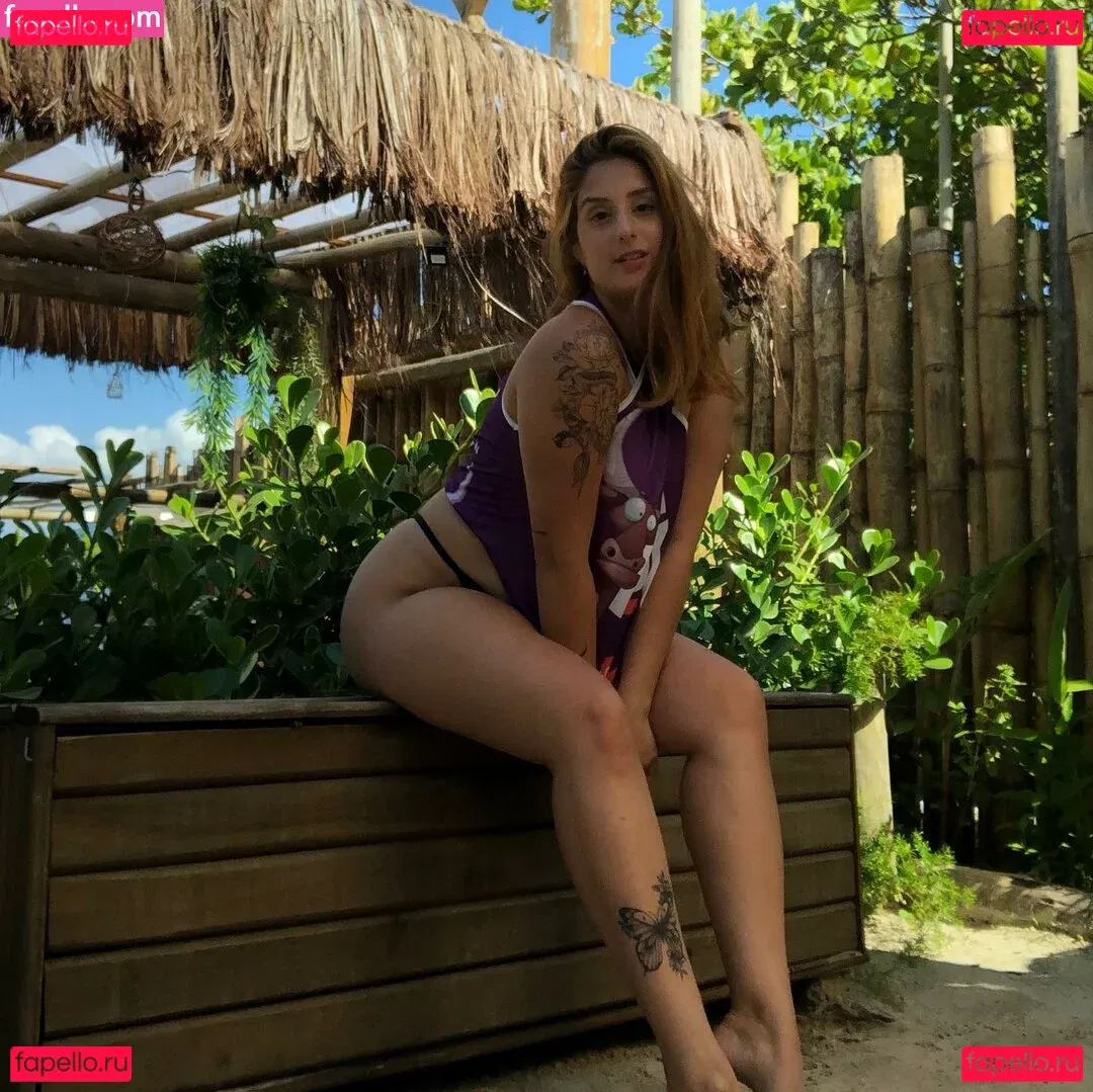 Lary Nascimento Onlyfans Photo Gallery 