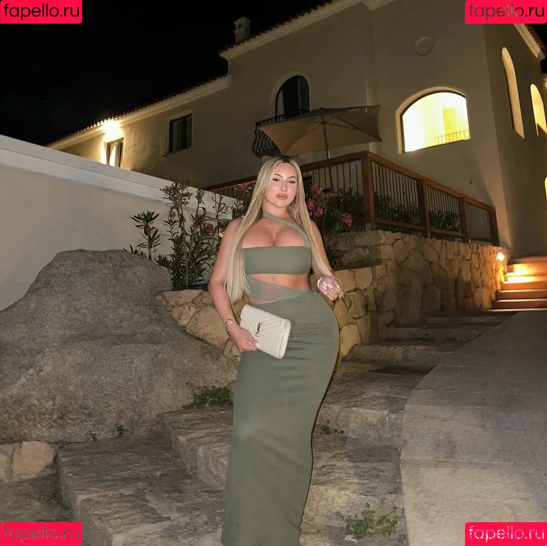 Isabel Ribeiro Onlyfans Photo Gallery 