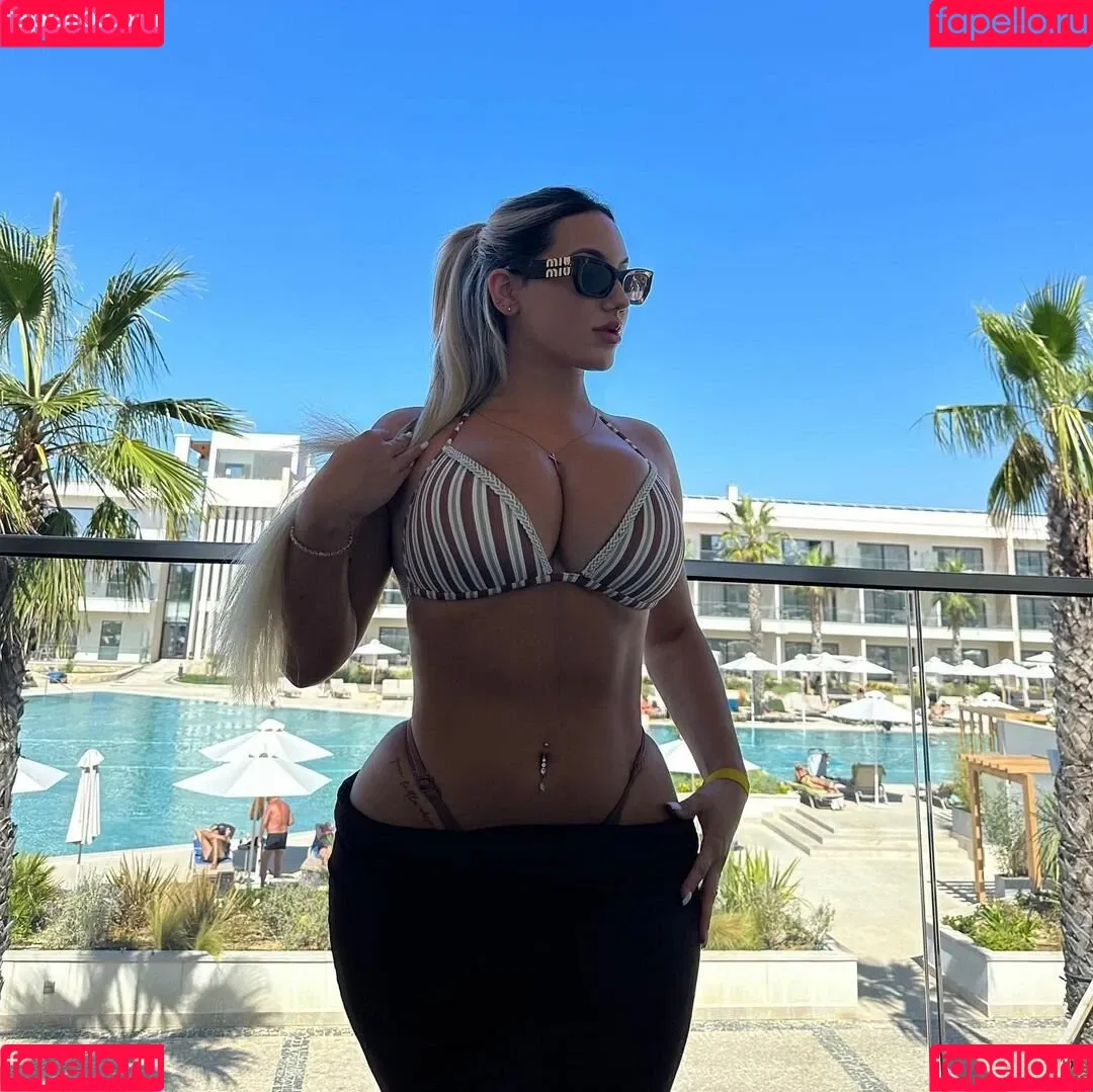 Isabel Ribeiro Onlyfans Photo Gallery 