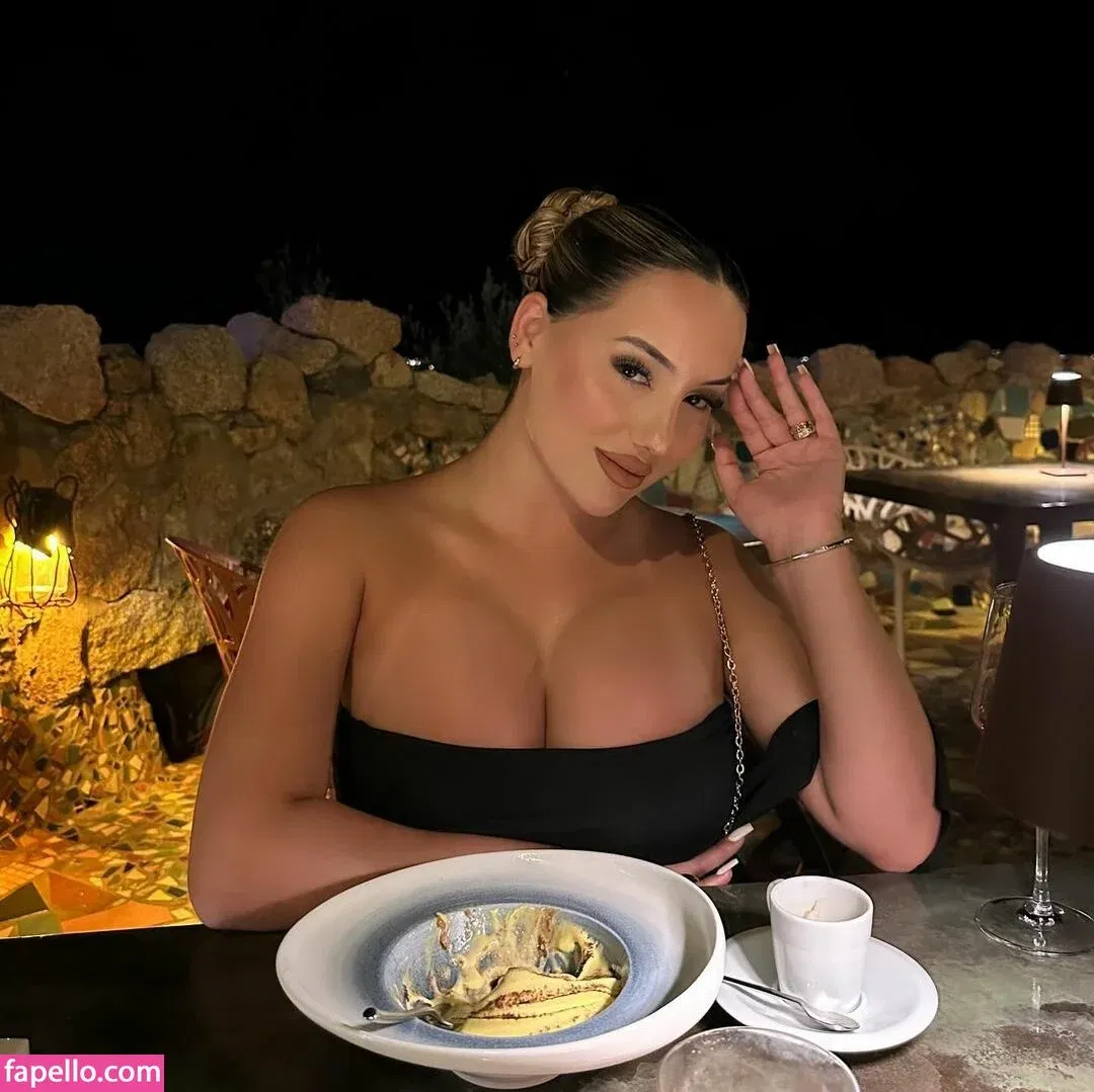 Isabel Ribeiro Onlyfans Photo Gallery 