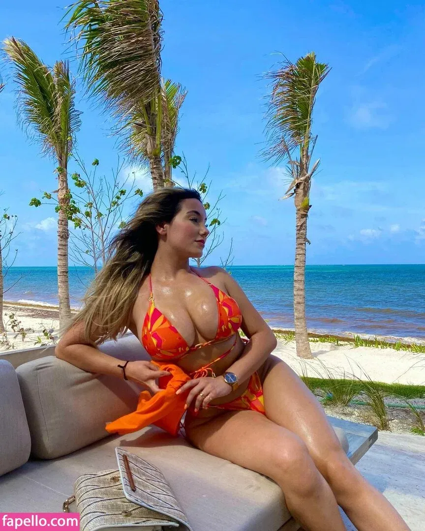 Isabel Ribeiro Onlyfans Photo Gallery 