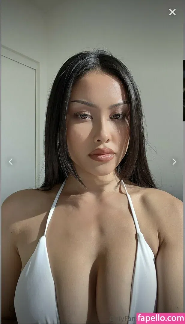 Elainethi Onlyfans Photo Gallery 