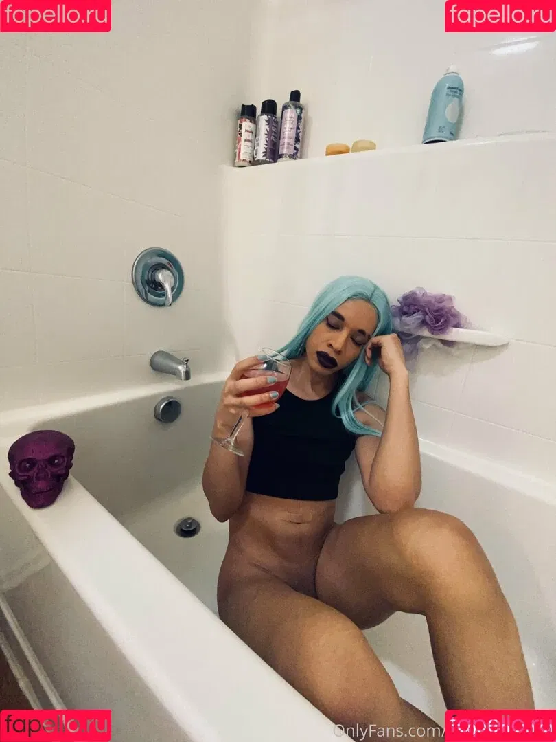 mermaidmorrigan Onlyfans Photo Gallery 