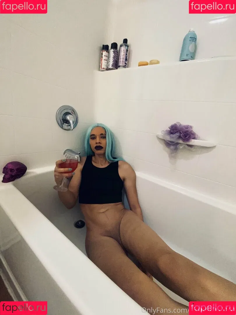 mermaidmorrigan Onlyfans Photo Gallery 