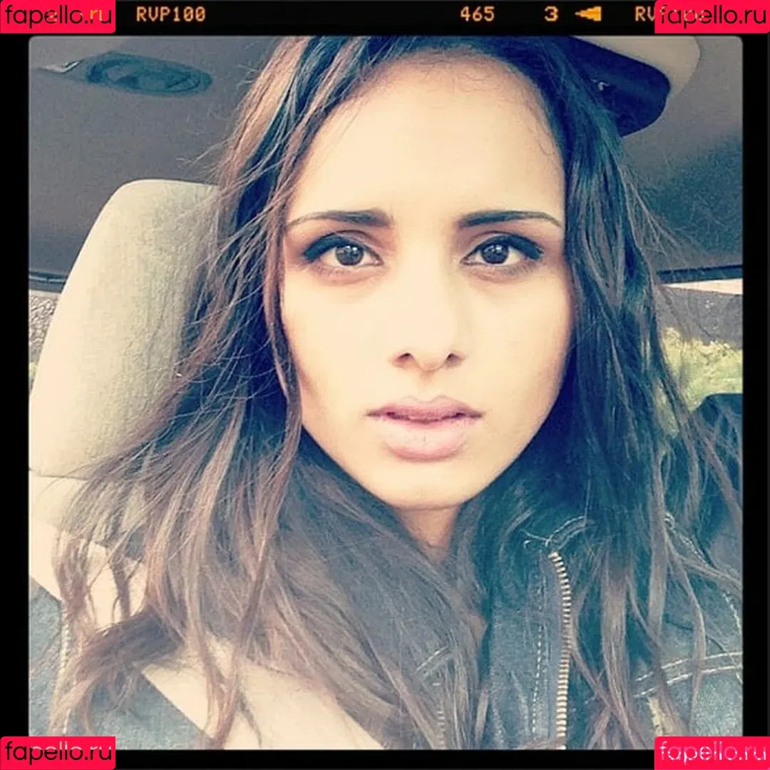 Aparna Brielle Onlyfans Photo Gallery 