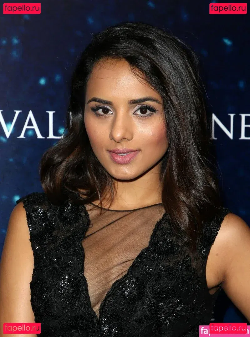 Aparna Brielle Onlyfans Photo Gallery 