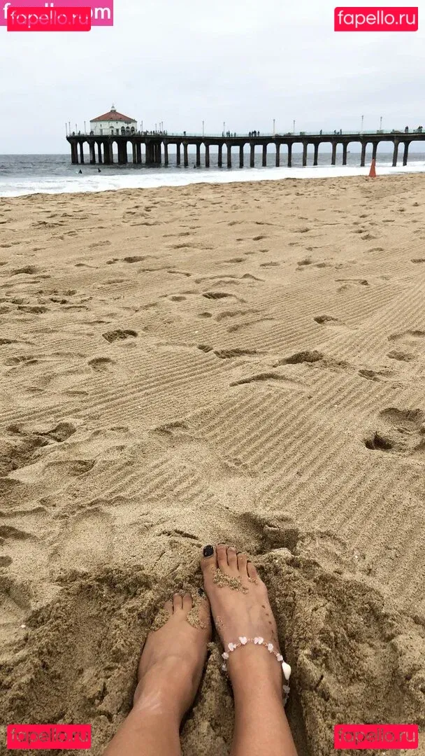 Aparna Brielle Onlyfans Photo Gallery 