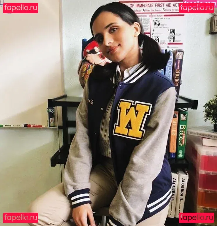 Aparna Brielle Onlyfans Photo Gallery 