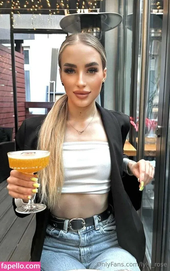 lylu_rose Onlyfans Photo Gallery 