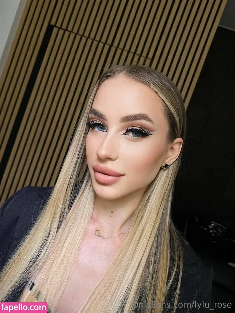 lylu_rose Onlyfans Photo Gallery 
