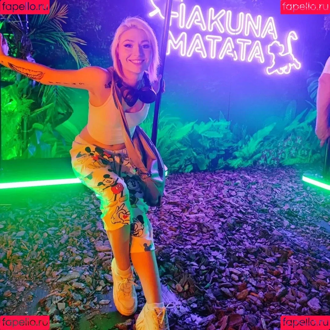 bgkatja Onlyfans Photo Gallery 