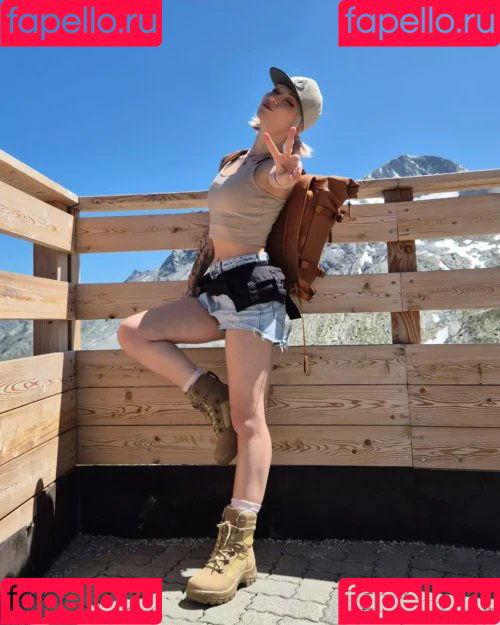 bgkatja Onlyfans Photo Gallery 