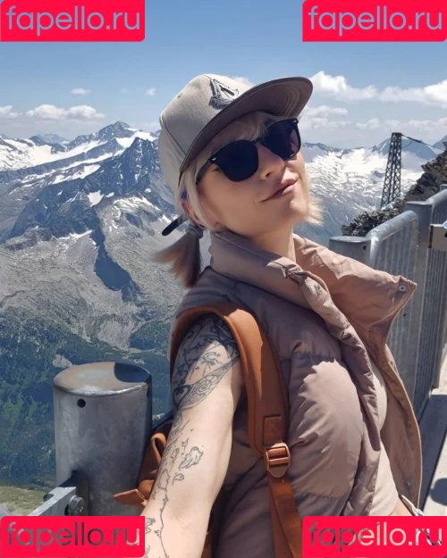 bgkatja Onlyfans Photo Gallery 