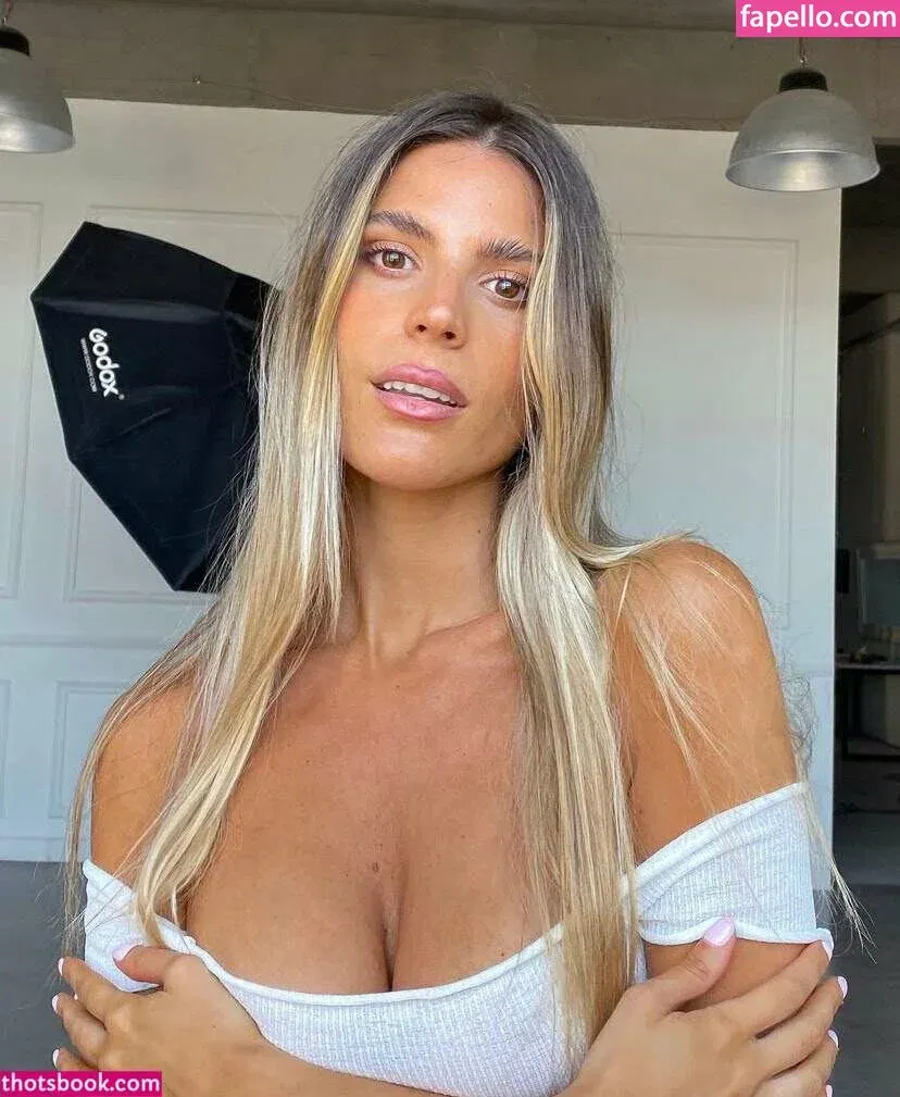 Charo Bozzini Onlyfans Photo Gallery 