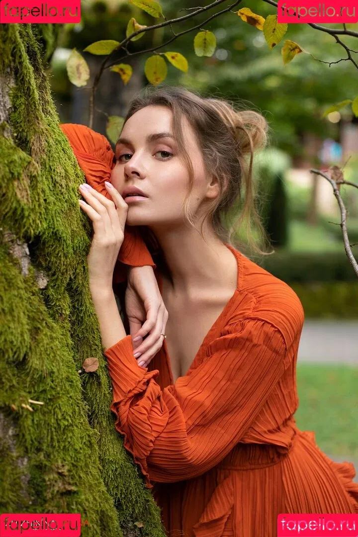 Kate Halpert Onlyfans Photo Gallery 