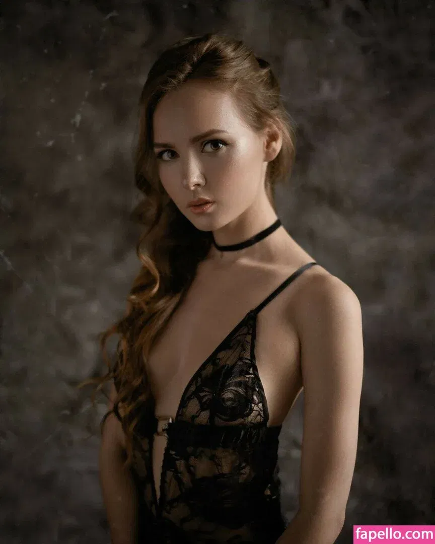 Kate Halpert Onlyfans Photo Gallery 