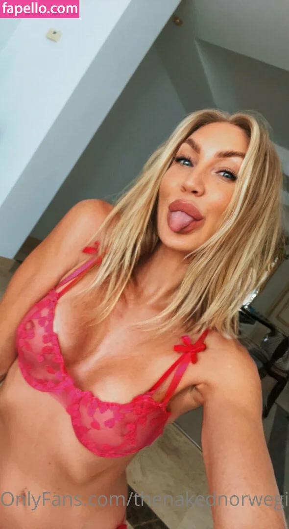 thenakednorwegian Onlyfans Photo Gallery 