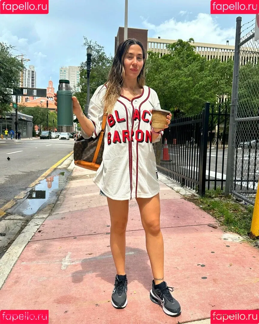 Jimena Baron Onlyfans Photo Gallery 