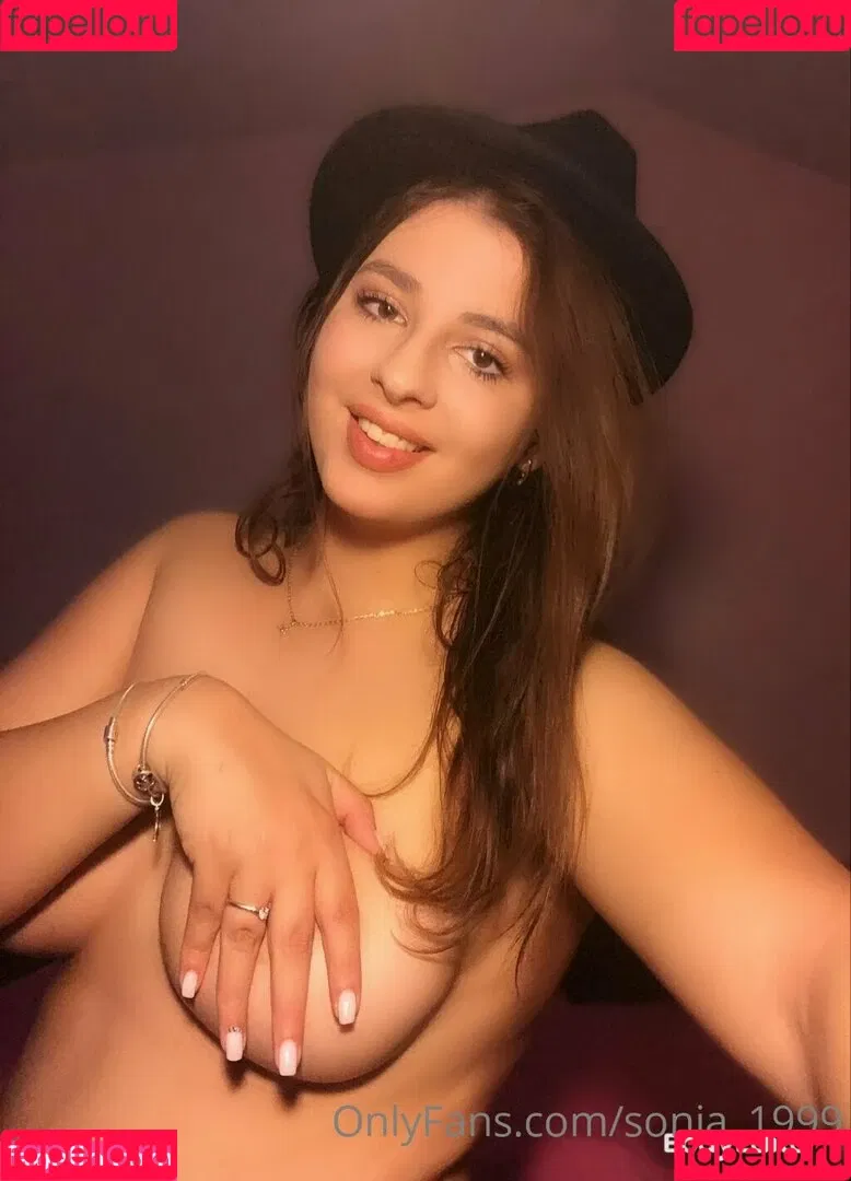 sonia_1999 Onlyfans Photo Gallery 