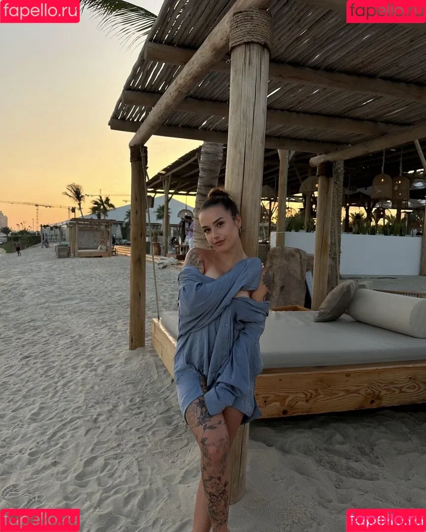 HakunaMavie Onlyfans Photo Gallery 
