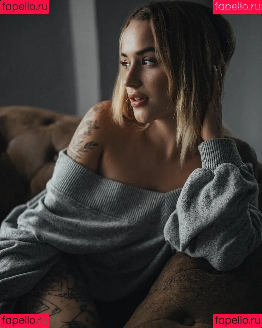 HakunaMavie Onlyfans Photo Gallery 