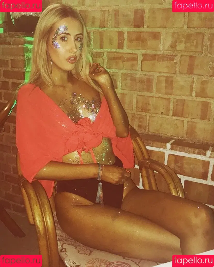 Olivia Hogg Onlyfans Photo Gallery 