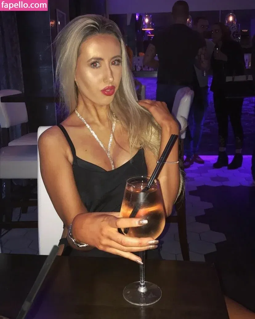 Olivia Hogg Onlyfans Photo Gallery 