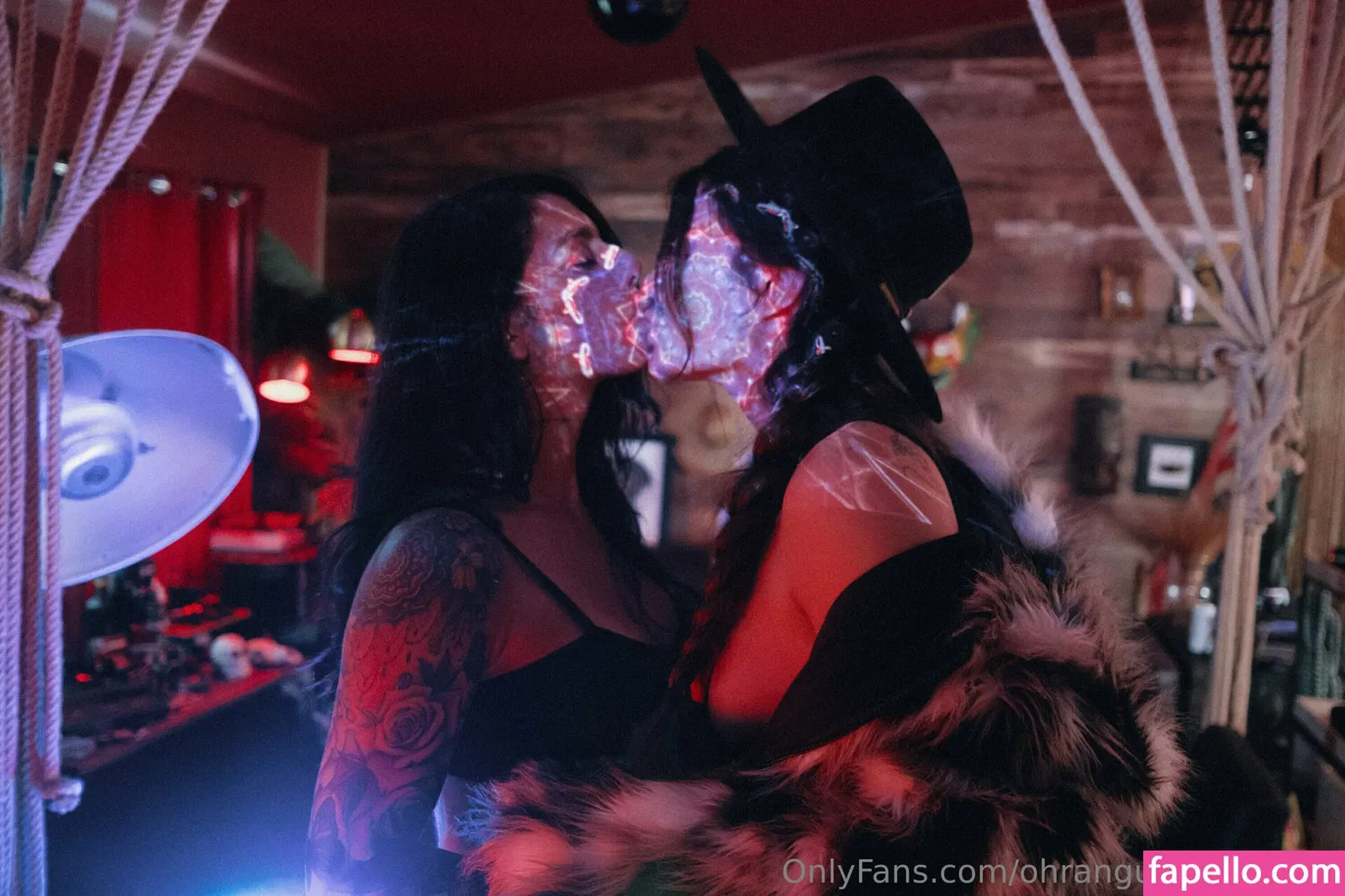 ohrangutangerotica Onlyfans Photo Gallery 