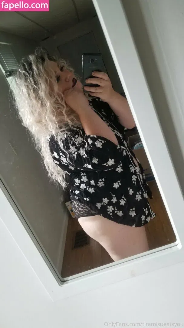 tiramisueatsyou Onlyfans Photo Gallery 