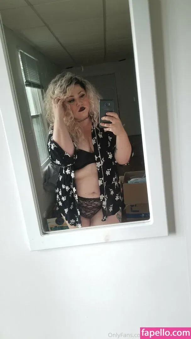 tiramisueatsyou Onlyfans Photo Gallery 