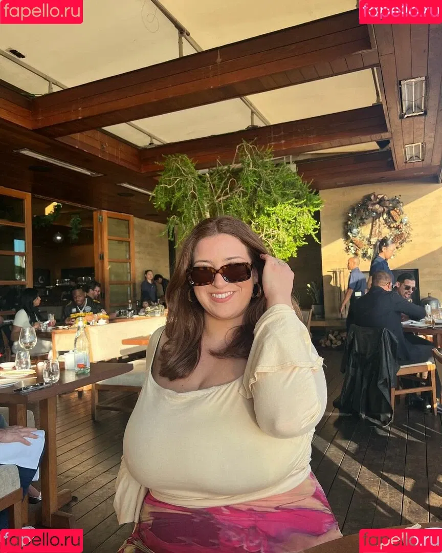 Stephanie Sangster Onlyfans Photo Gallery 