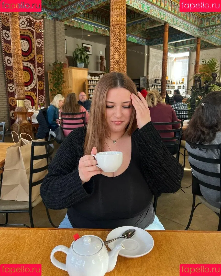 Stephanie Sangster Onlyfans Photo Gallery 